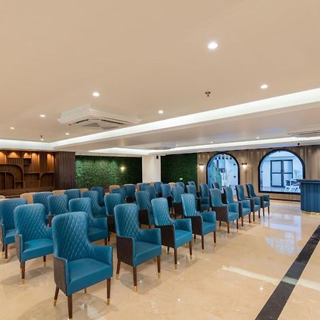 Grand Luxotica By Dls Hotels Ντεχραντούν Εξωτερικό φωτογραφία