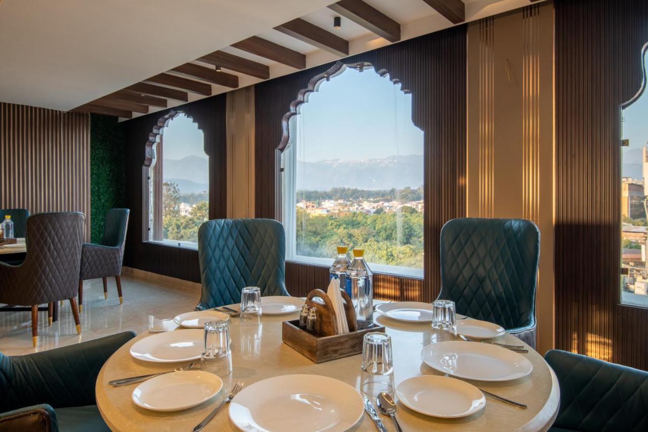 Grand Luxotica By Dls Hotels Ντεχραντούν Εξωτερικό φωτογραφία