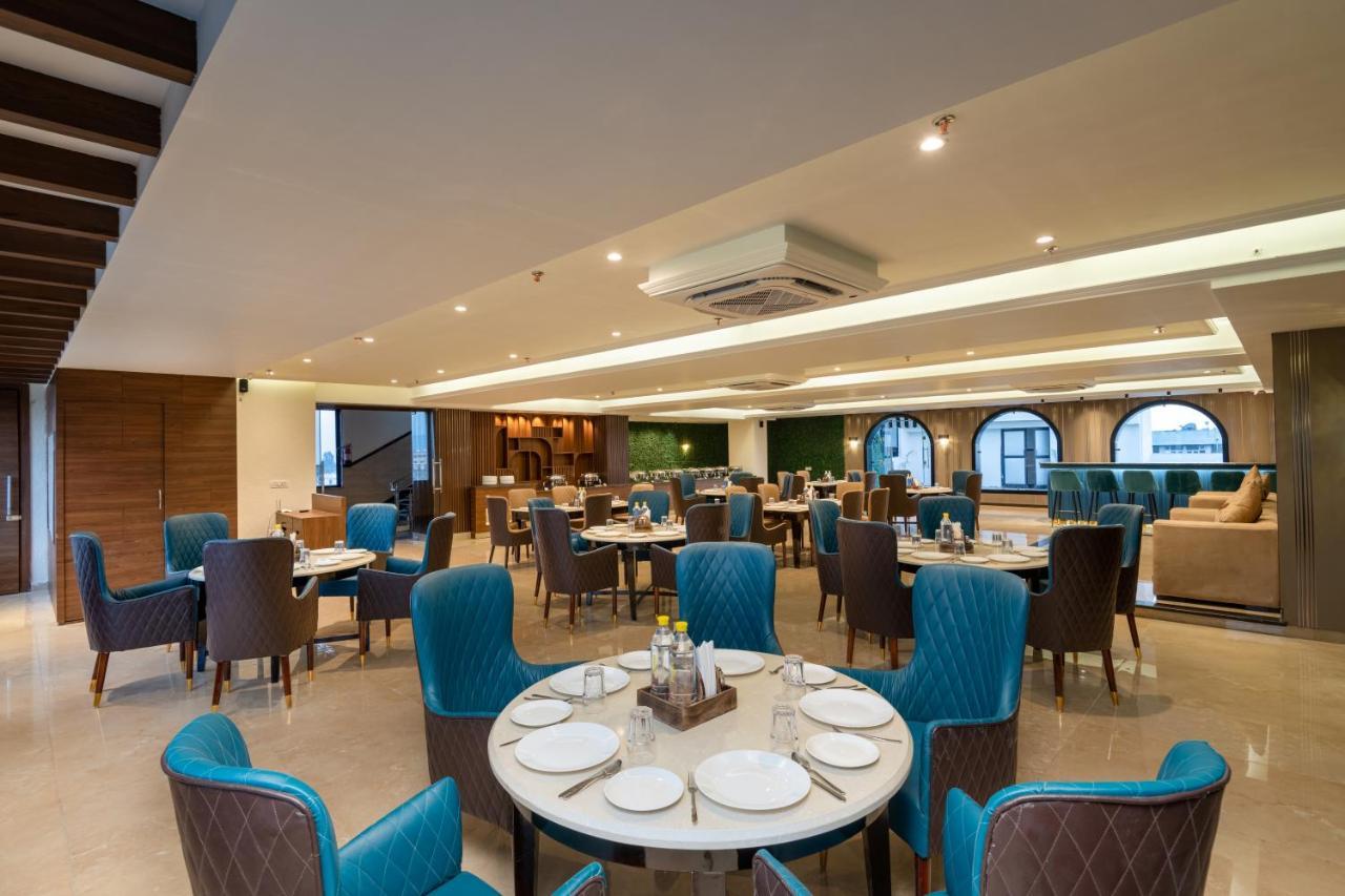 Grand Luxotica By Dls Hotels Ντεχραντούν Εξωτερικό φωτογραφία